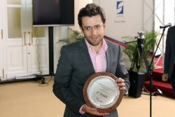 Levon Aronian získal na Talově memoriálu v roce 2011 stříbrnou příčku (Foto: Jurij Vasiliev, Eugene Atarova, Vladimír Barsky, Maria Fomin a Etery Kublashvili)