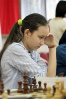 Stříbrná WGM Abdumalik Zhansaya (zdroj fotografií od Zeynep Yetisgina a Fatma Koc Ozturka - webové stránky pořadatele)