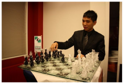 Vítěz 17. ročníku Univé-Crown Group GM Wesley So (zdroj: web turnaje)