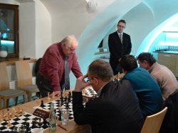 Simultánka GM Jána Plachetky