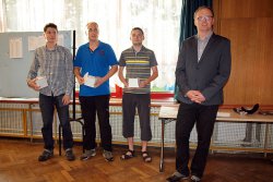 Vítězná trojka: zleva FM Kočiščák, GM Cvek, IM Zwardoň
